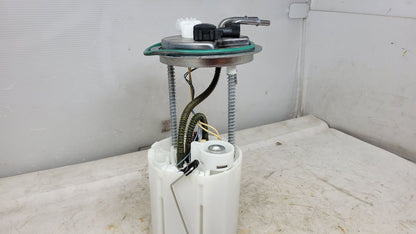 IN TANK FUEL PUMP 6.2L 48K MILES 25812 - image 9