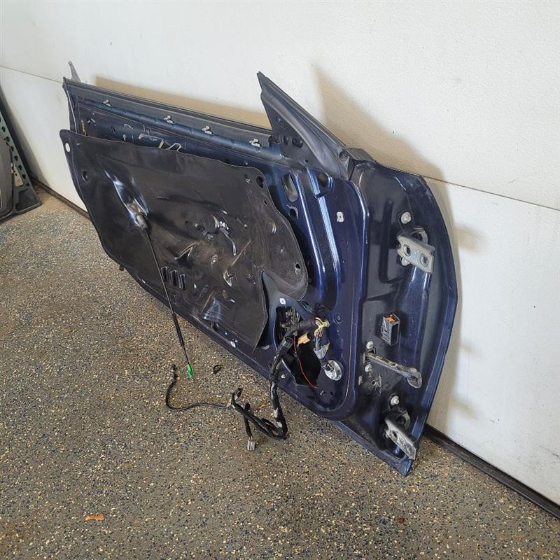 2011 CAMARO LH DOOR IMPERIAL BLUE 5D1 25816 - image 4