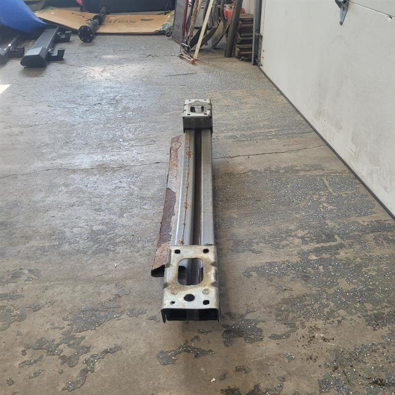 2011 CAMARO REAR BUMPER REBAR IMPERIAL BLUE 25825 - image 13