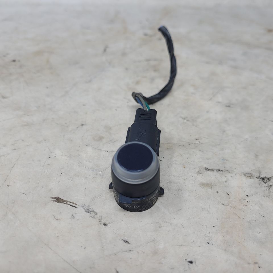 2011 CAMARO PARK SENSOR W/PIGTAIL IMPERIAL BLUE 25865 - image 6