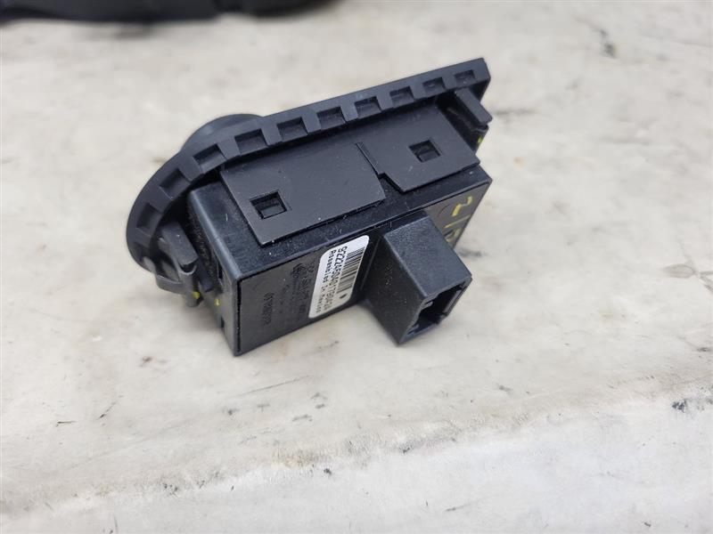 2011 CAMARO HUD HEADS UP DISPLAY PROJECTOR 25874 - image 13