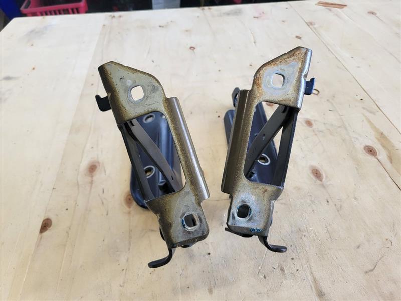 2011 CAMARO OEM HOOD HINGES IMPERIAL BLUE PAIR 25898 - image 7
