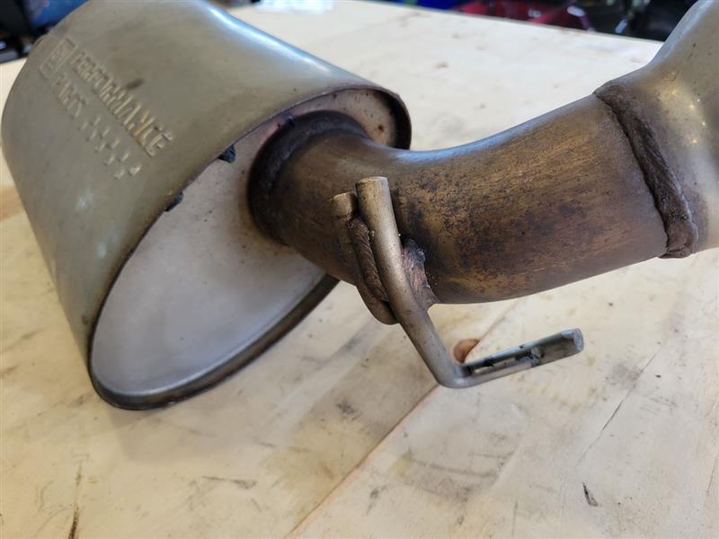 2011 CAMARO RH PASSENGER AXLE BACK MUFFLER 25907 - image 12