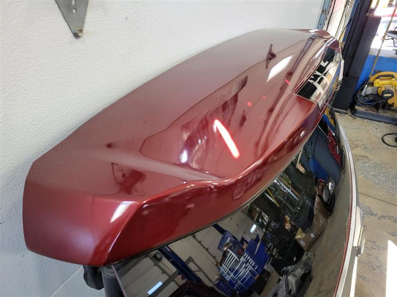 2016 ESCALADE LIFTGATE LIMITED EDITION RED 405Y 25926 - image 9