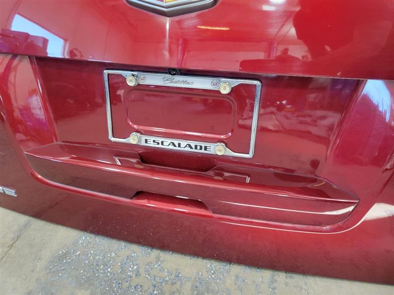 2016 ESCALADE LIFTGATE LIMITED EDITION RED 405Y 25926 - image 11