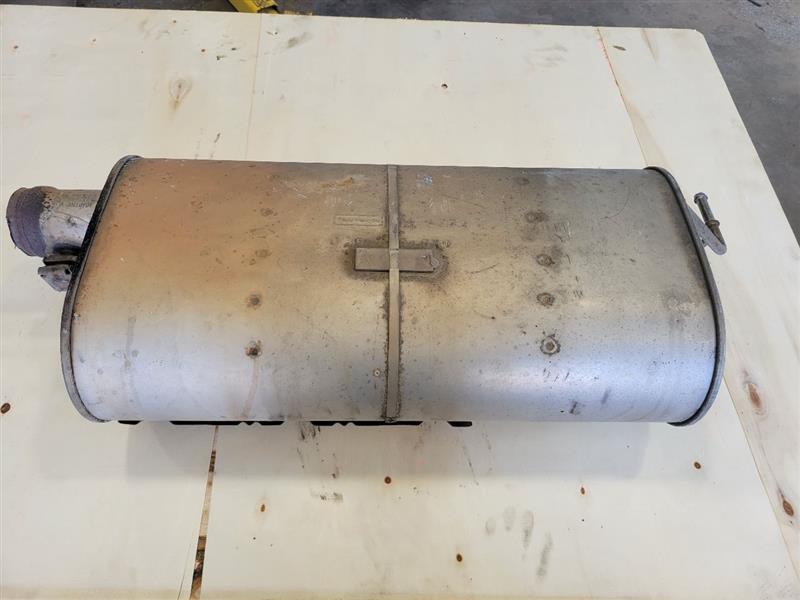 2016 ESCALADE OEM 6.2L EXHAUST MUFFLER & VALVE 59K 25937 - image 7