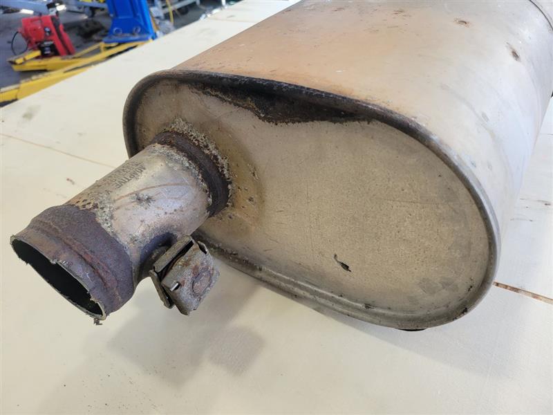 2016 ESCALADE OEM 6.2L EXHAUST MUFFLER & VALVE 59K 25937 - image 8