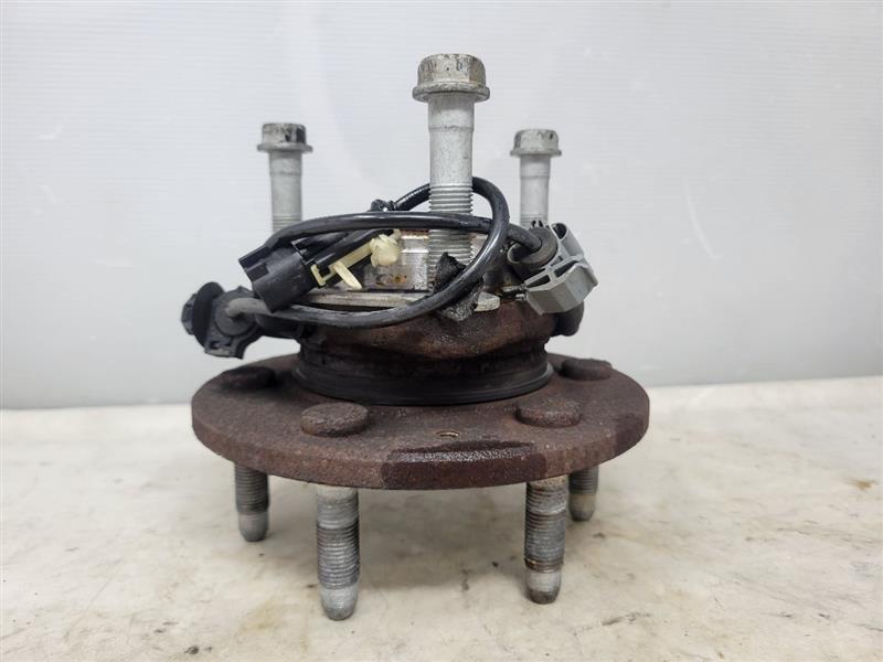2016 ESCALADE OEM 4WD FRONT WHEEL HUB BEARING 59K 25939 - image 6