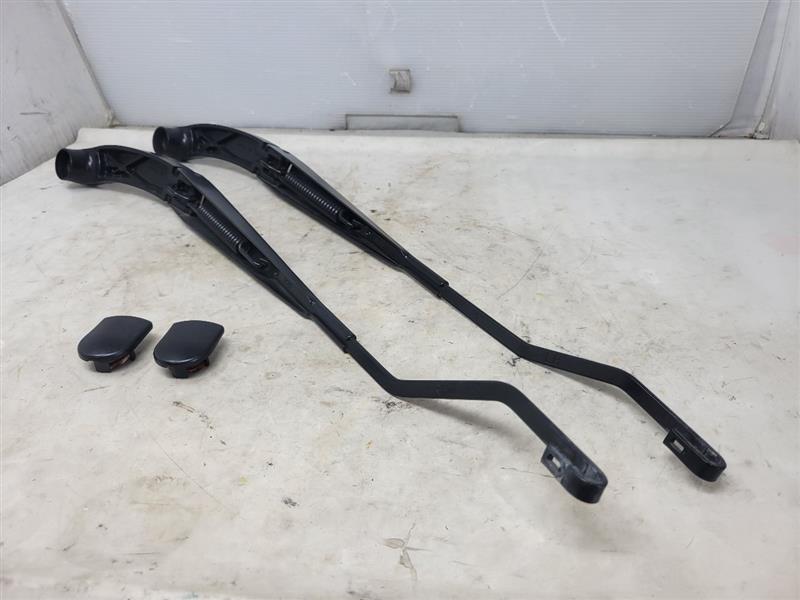 2016 ESCALADE FRONT WINDSHIELD WIPER ARMS PAIR 25950 - image 5