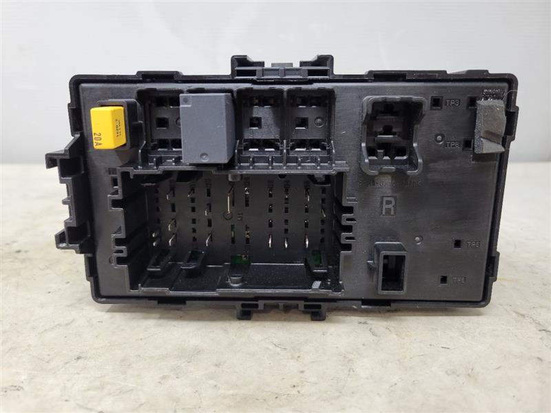 2016 ESCALADE RH DASH FUSE BOX JUNCTION 23418064 25997 - image 7