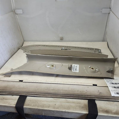 2016 ESCALADE A PILLARS TRIM PAIR LH RH 23447747 26018 - image 4