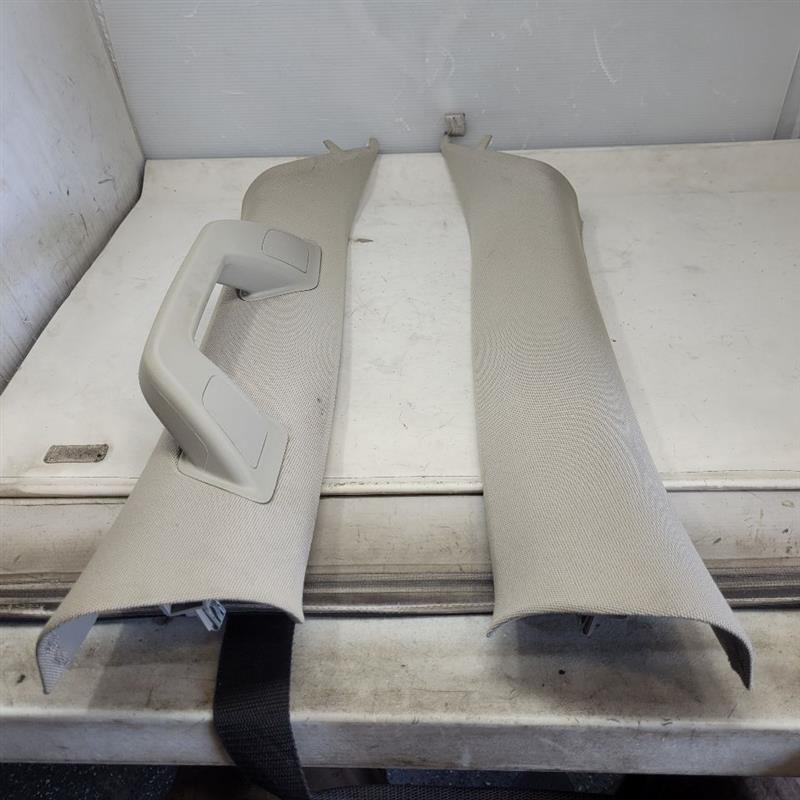 2016 ESCALADE A PILLARS TRIM PAIR LH RH 23447747 26018 - image 8