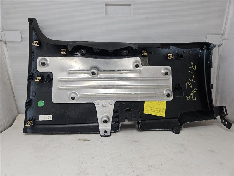2016 ESCALADE LH DRIVER KNEE BOLSTER BLACK DASH 26020 - image 8
