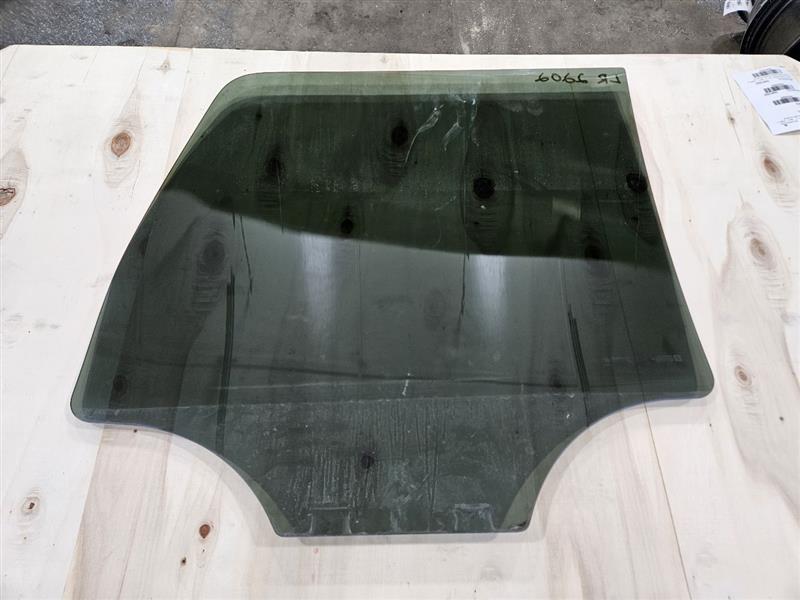 2012 ESCALADE DRIVER REAR DOOR GLASS 15140725 26060 - image 5
