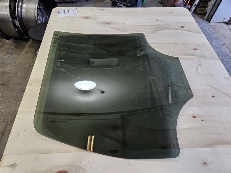 2012 ESCALADE DRIVER REAR DOOR GLASS 15140725 26060 - image 6
