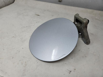 2012 ESCALADE GAS TANK FUEL FILLER DOOR SILVER 26088 - image 5