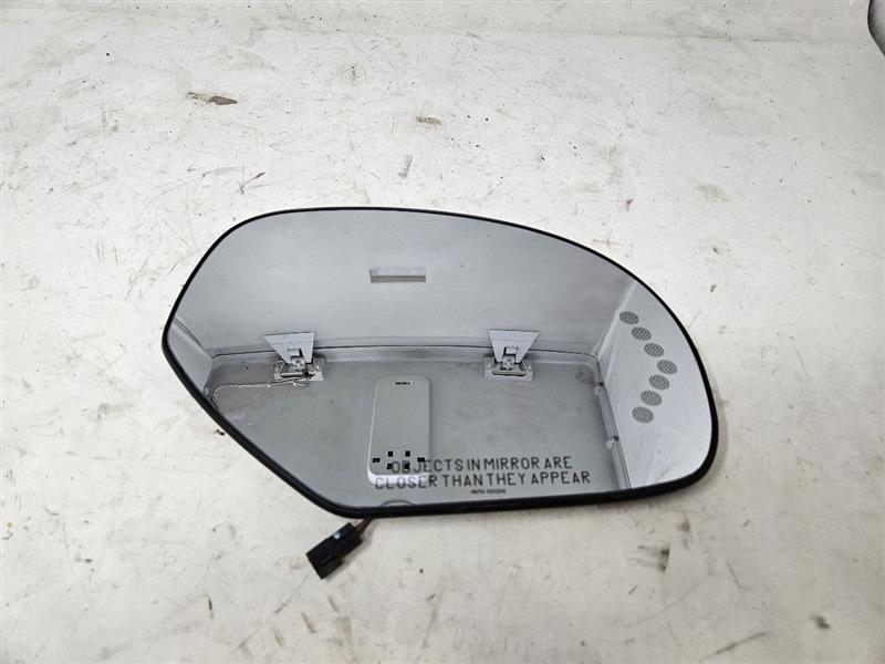 2012 ESCALADE OEM RH MIRROR GLASS ONLY 20778441 26090 - image 4