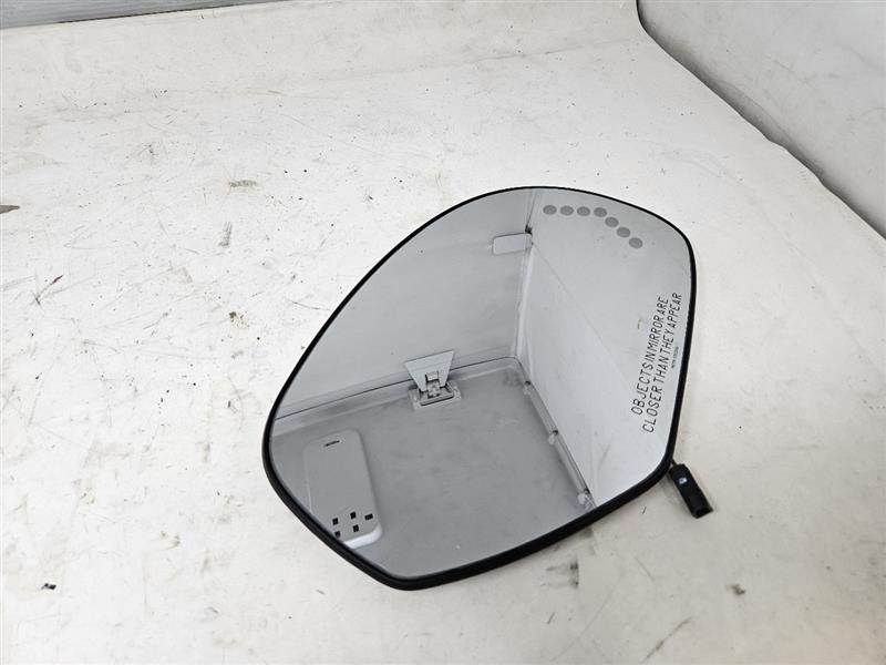 2012 ESCALADE OEM RH MIRROR GLASS ONLY 20778441 26090 - image 5
