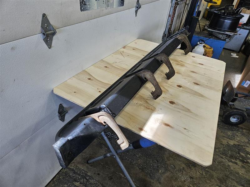 2012 ESCALADE PASSENGER STATIONARY RUNNING BOARD 26110 - image 9