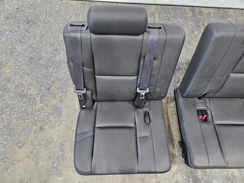 2012 ESCALADE THIRD ROW SEATS BLACK LEATHER 26122 - image 6
