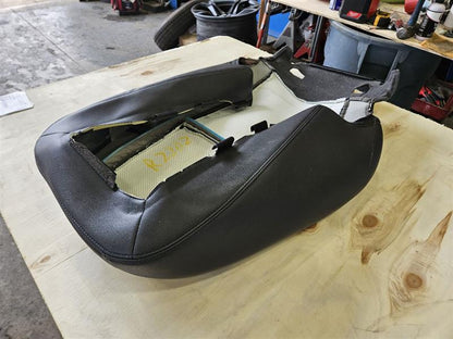 2012 ESCALADE RH PASSENGER UPPER SEAT BACK COVER 26153 - image 14