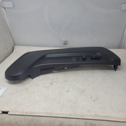 2012 ESCALADE LH DRIVER SEAT TRIM & SWITCHES 26185 - image 5