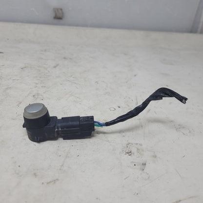 2012 ESCALADE FRONT OR REAR PARK SENSOR W/PIGTAIL 26192 - image 4