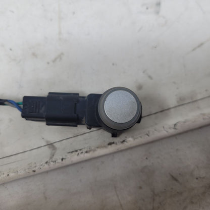 2012 ESCALADE FRONT OR REAR PARK SENSOR W/PIGTAIL 26192 - image 5