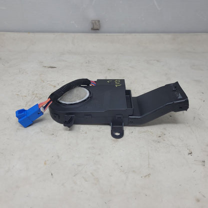2012 ESCALADE LH BOTTOM SEAT BLOWER MOTOR 26206 - image 1