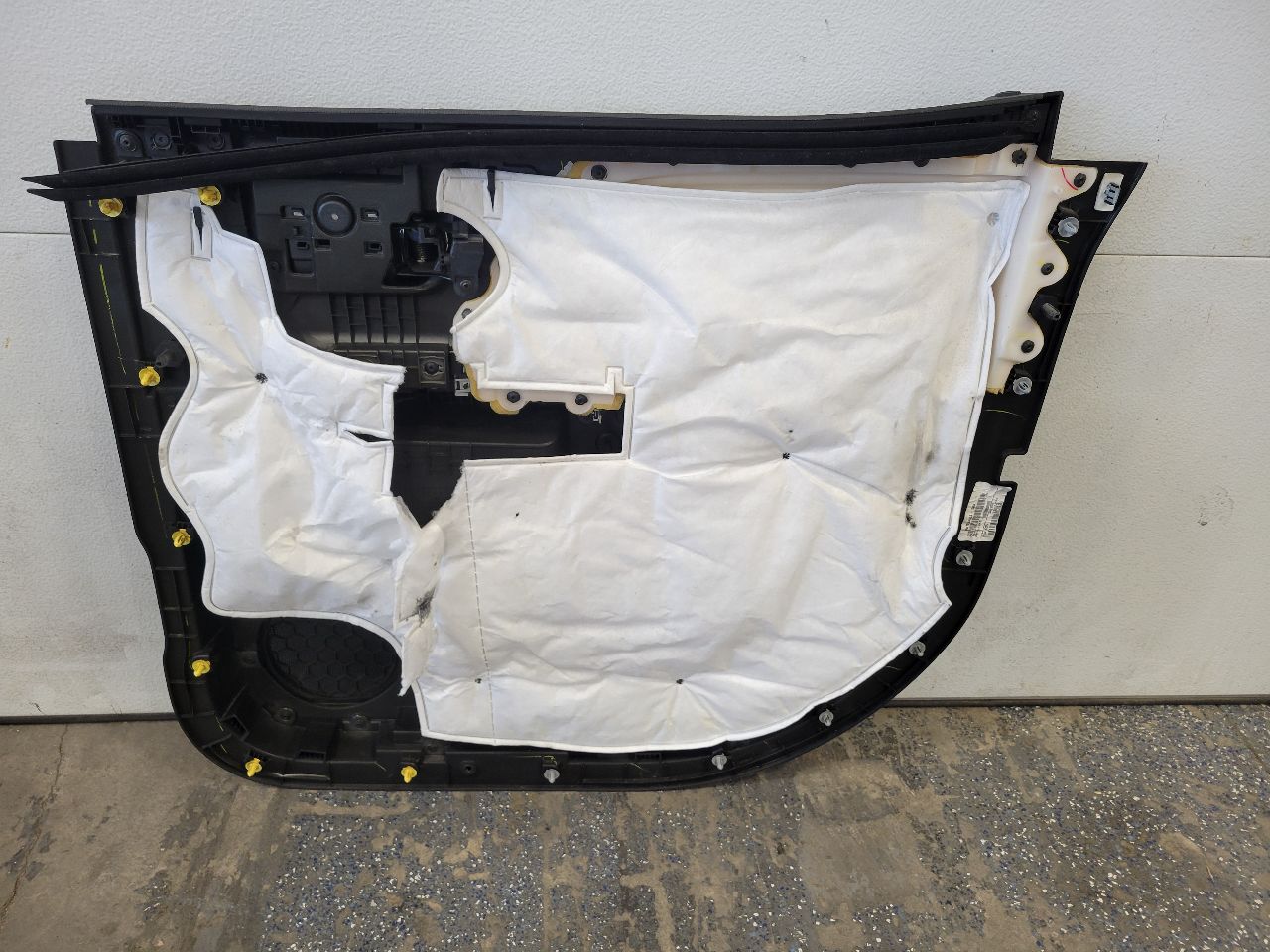 2017 SIERDEN15 DENALI CREW CAB DRIVER REAR DOOR TRI 26224 - image 12