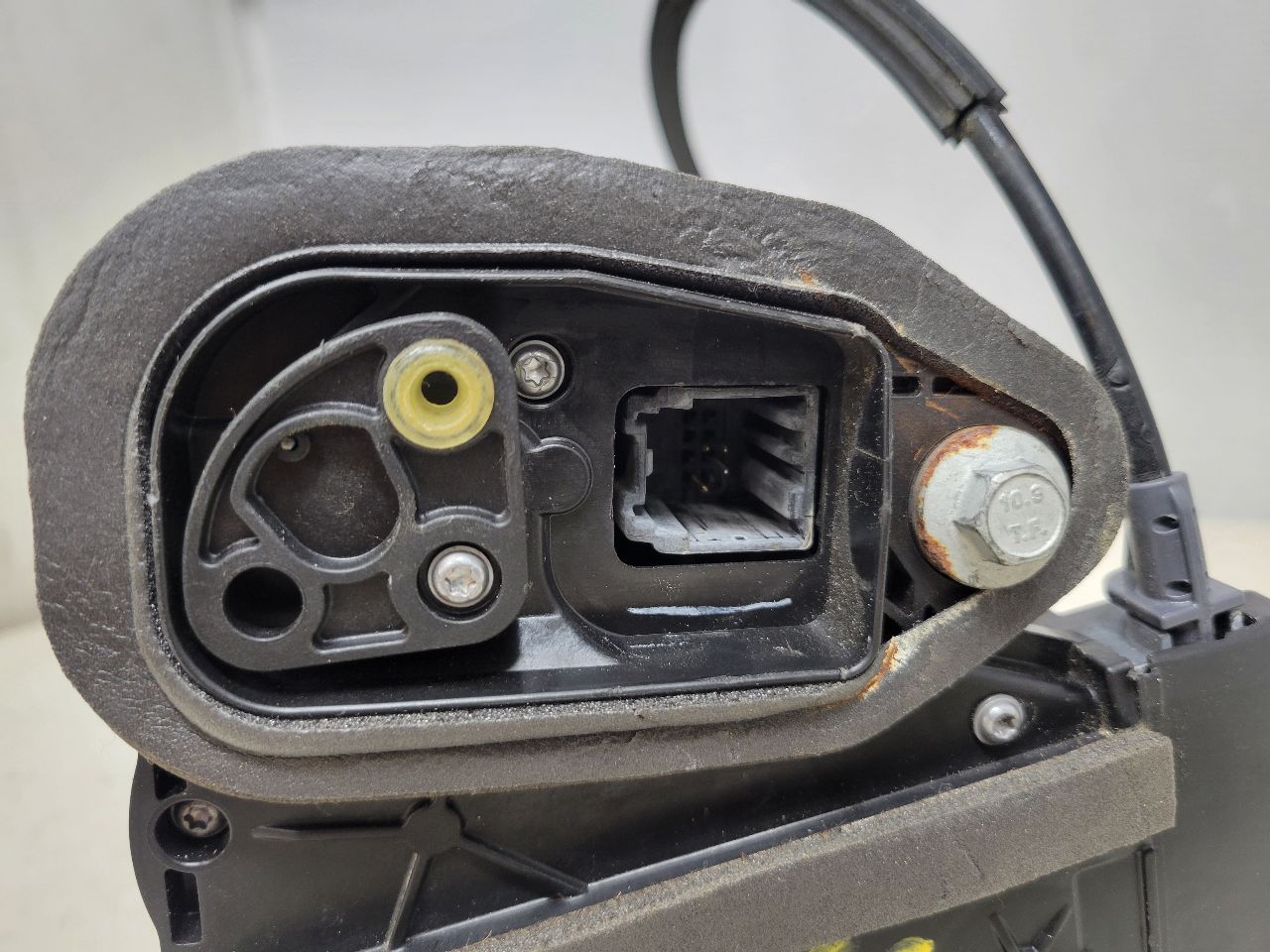 2017 SIERDEN15 DRIVER FRONT DOOR LATCH 13507155 26233 - image 10