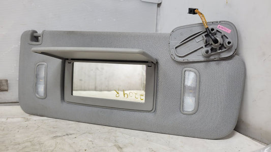 2017 SIERDEN15 PASSENGER SUNVISOR ASH GREY LIGHTED 26242 - image 1