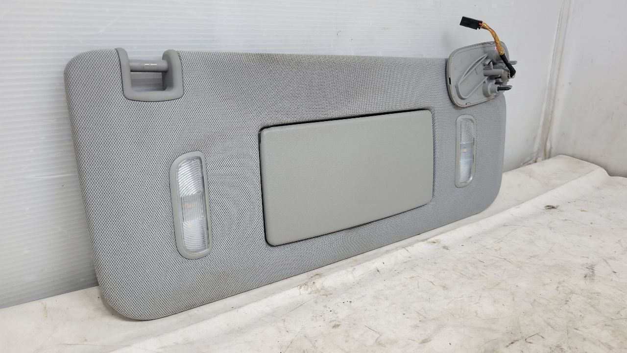2017 SIERDEN15 PASSENGER SUNVISOR ASH GREY LIGHTED 26242 - image 5