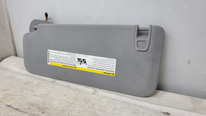 2017 SIERDEN15 PASSENGER SUNVISOR ASH GREY LIGHTED 26242 - image 8