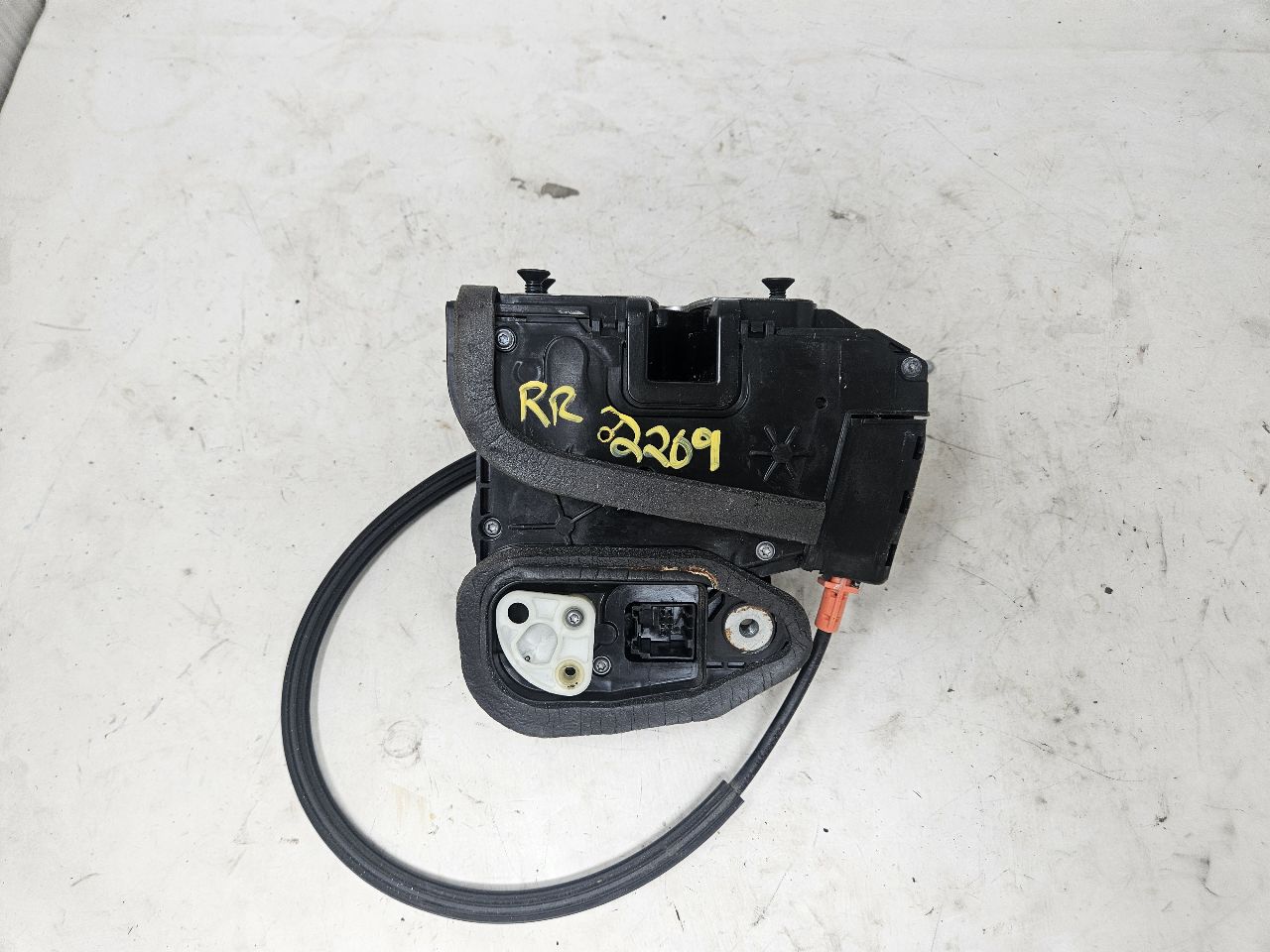 2017 SIERDEN15 RH PASSENGER REAR DOOR LOCK ACTUATOR 26274 - image 4