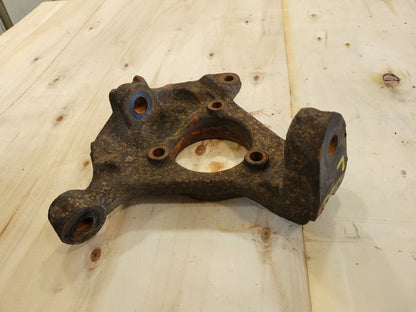 2012 ESCALADE LH DRIVER FRONT SPINDLE 26288 - image 4