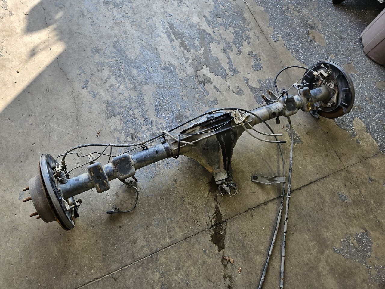 2017 SIERDEN15 REAR AXLE 9.75" GU5 3.23 G80 138K 26298 - image 13