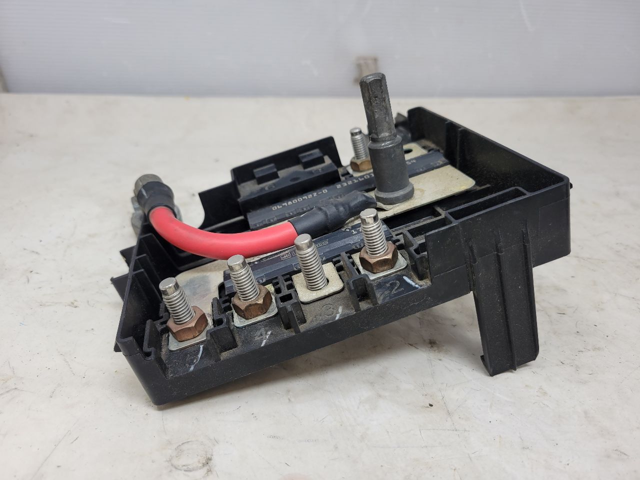 2017 SIERDEN15 BATTERY FUSE JUNCTION BLOCK 84043745 26302 - image 3