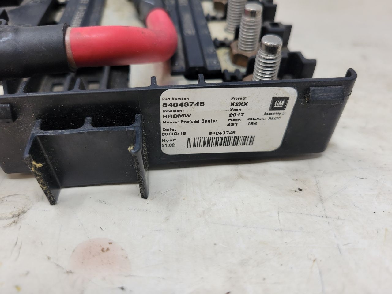 2017 SIERDEN15 BATTERY FUSE JUNCTION BLOCK 84043745 26302 - image 7