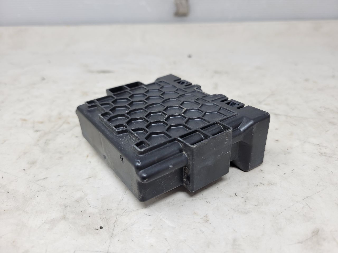 2017 SIERDEN15 SERIAL DATA GATEWAY MODULE 13512361 26308 - image 9