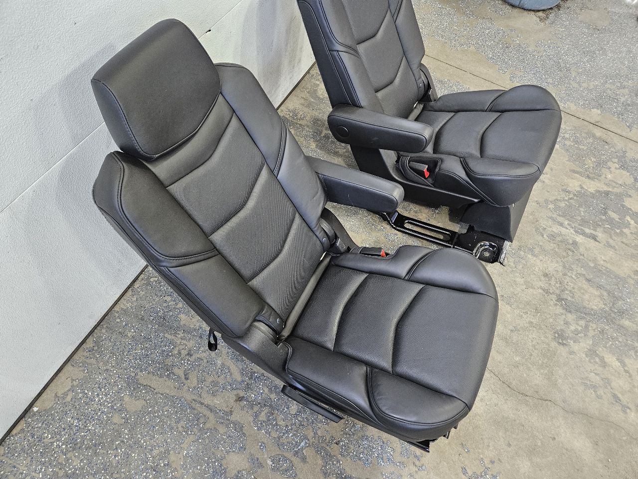 2016 ESCALADE 2ND ROW BUCKET SEATS BLACK LEATHER 26358 - image 9