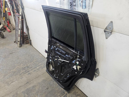 2016 ESCALADE RH PASSENGER REAR DOOR BLACK 000 26361 - image 9