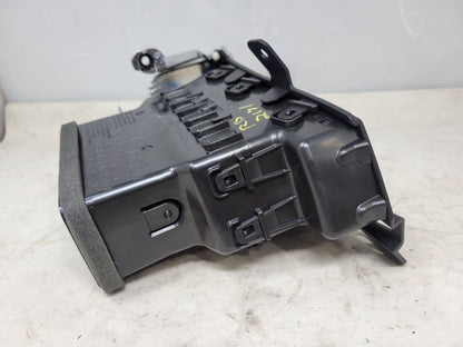 2016 ESCALADE RH PASSENGER OUTER VENT 22946836 26408 - image 3