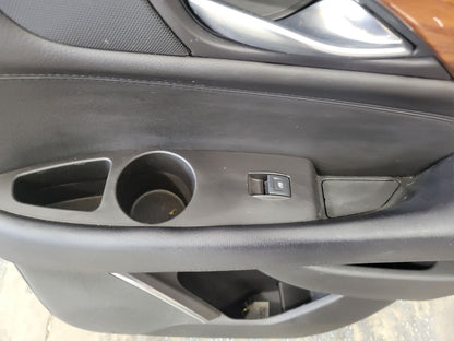 2016 ESCALADE RH PASSENGER REAR DOOR TRIM PANEL 26499 - image 3