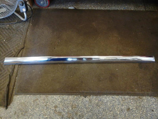 2007 TAHOE LH CROME RAIL ONLY 264 - image 1