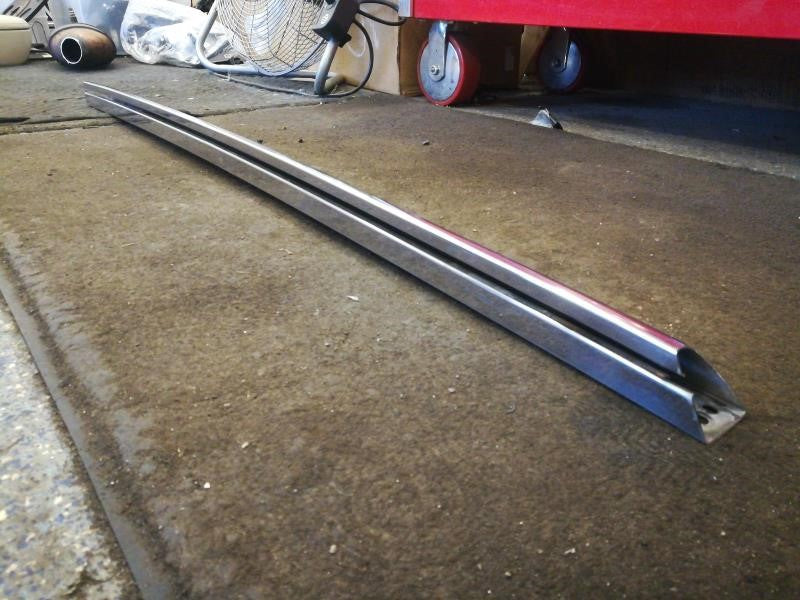 2007 TAHOE LH CROME RAIL ONLY 264 - image 2