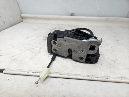2016 ESCALADE FRONT RH DOOR LATCH LOCK ACTUATOR 26510 - image 2
