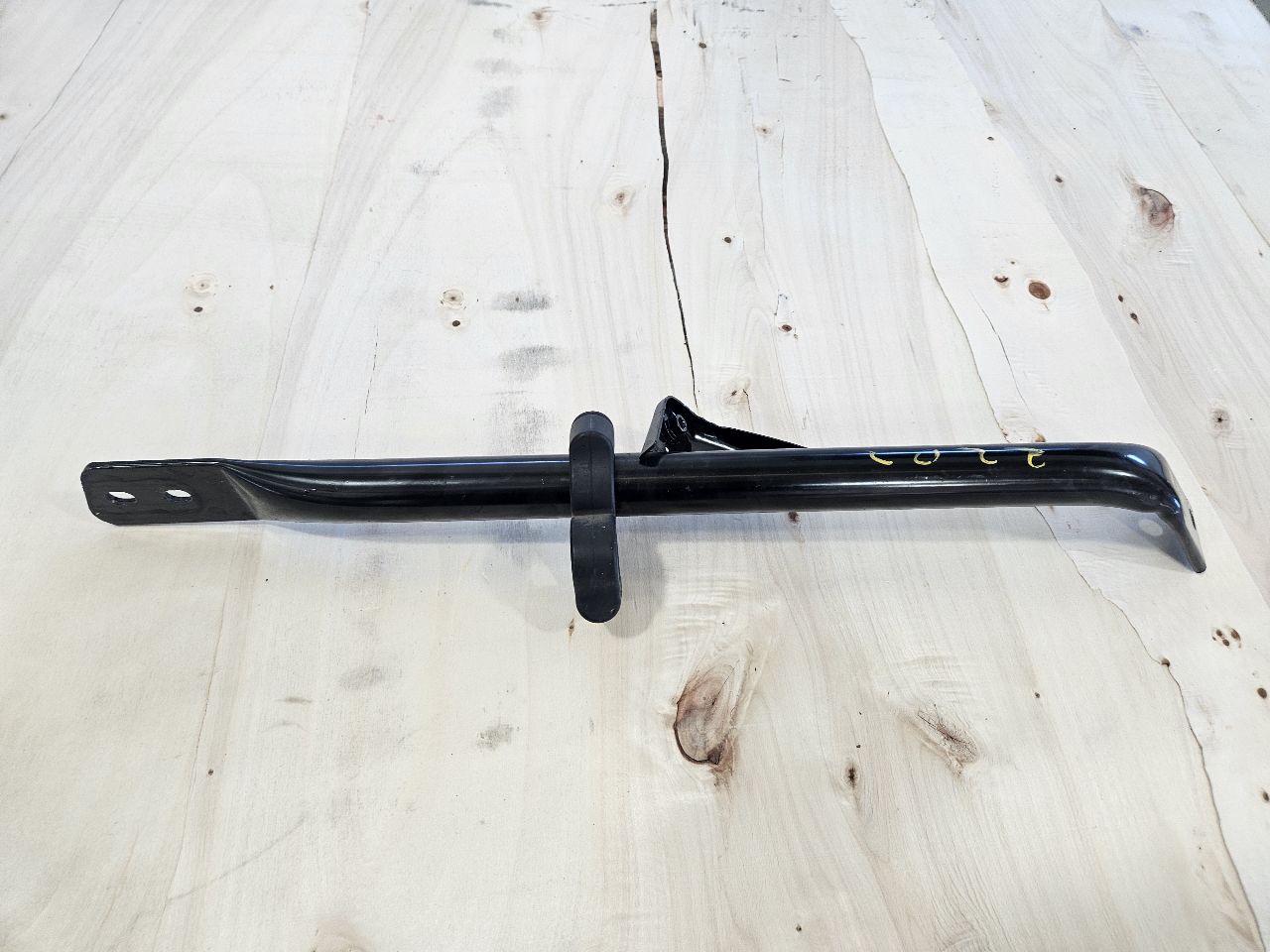 2018 CAMARO LH STRUT TOWER BRACE 84217582 26596 - image 5