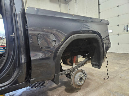 2021 SIERRA150 BED 5'9 DARK SHADOW MET 626D LINER 26624 - image 4