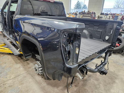 2021 SIERRA150 BED 5'9 DARK SHADOW MET 626D LINER 26624 - image 5